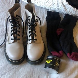 Doc Martins - size 7 us - beige - includes boot socks and unused wonder balsam